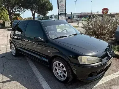 Usata Peugeot 106 GTi 118 CV (86 kW) 1997 Nero Utilitaria