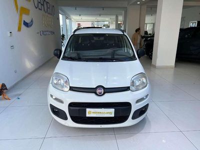 Usata Fiat Panda Lounge 75 CV (55 kW) 2013 Bianco metallizzato Utilitaria