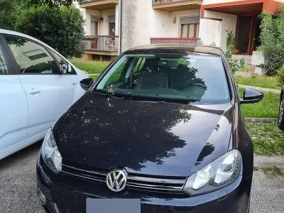 Usata VW Golf VII Highline 105 CV (77 kW) 2012 Nero Berlina