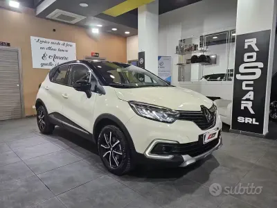 Usata Renault Captur Intens 90 CV (66 kW) 2018 Beige SUV
