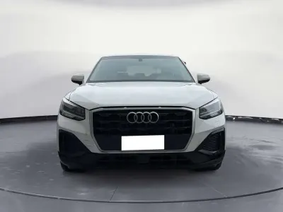 Usata Audi Q2 110 CV (80 kW) 2022 Bianco SUV