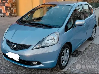 Usata Honda Jazz Elegance 100 CV (73 kW) 2008 Blu Utilitaria