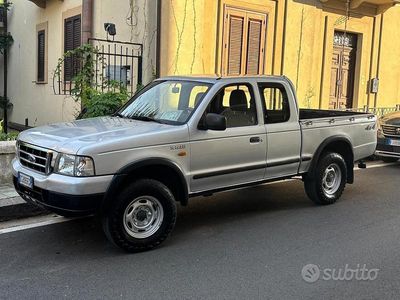 Usata Ford Ranger 109 CV (80 kW) 2006 Grigio Pick-up