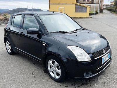 Usata Suzuki Swift 69 CV (50 kW) 2006 Nero Utilitaria
