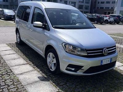 Usata VW Caddy Highline 150 CV (110 kW) 2016 Argento Monovolume