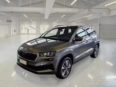 Occasion Skoda Karoq Executive 150 ch (110 kW) 2022 Gris SUV