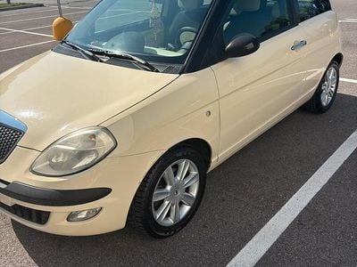 Używany Lancia Ypsilon 60 KM (44 kW) 2005 Hatchback