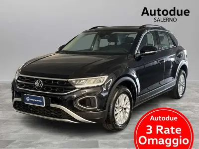 Usata VW T-Roc Life 116 CV (85 kW) 2025 Nero SUV