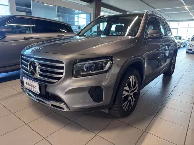 Usata Mercedes GLB200 Progressive 150 CV (110 kW) 2024 Grigio SUV