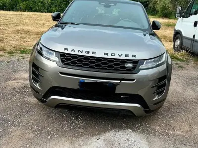 Usata Land Rover Range Rover evoque 160 CV (117 kW) 2023 Grigio SUV