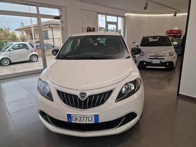 Usata Lancia Ypsilon S 69 CV (50 kW) 2022 Bianco Utilitaria