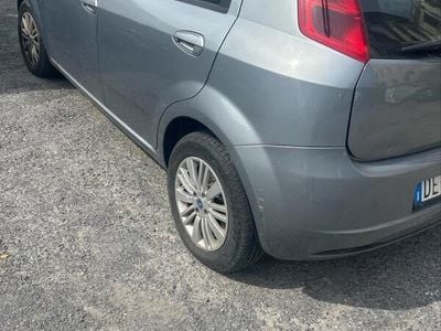 Usata Fiat Grande Punto 120 CV (88 kW) 2007 Grigio Utilitaria