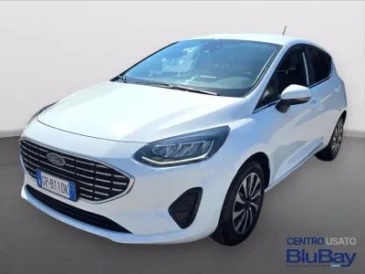 Usata Ford Fiesta Titanium 75 CV (55 kW) 2023 Frozen white Utilitaria