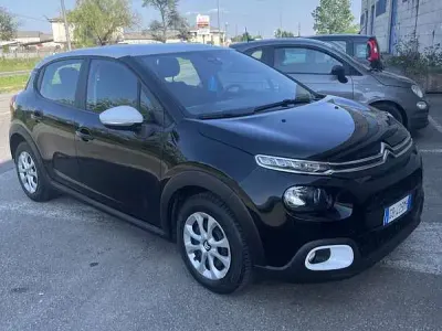 Usata Citroën C3 Feel 82 CV (60 kW) 2019 Nero Utilitaria