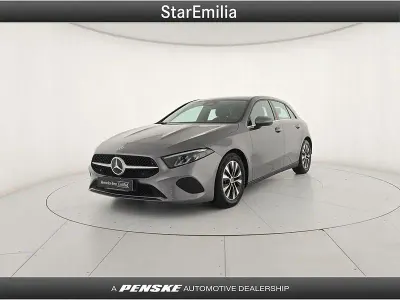 Usata Mercedes A180 Advanced 116 CV (85 kW) 2025 Grigio Utilitaria