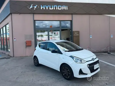 Usata Hyundai i10 67 CV (49 kW) 2019 Bianco Utilitaria