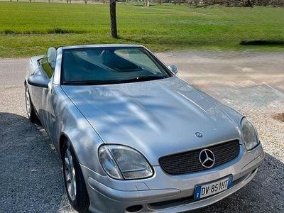 Usata Mercedes SLK200 136 CV (100 kW) 2000 Grigio Cabrio