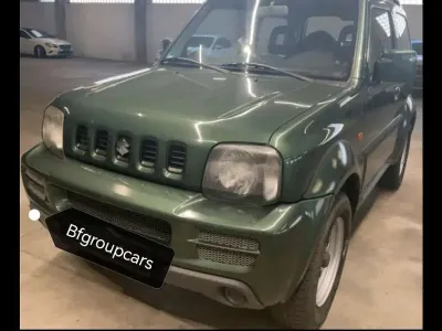 Usata Suzuki Jimny 86 CV (63 kW) 2009 Verde scuro SUV