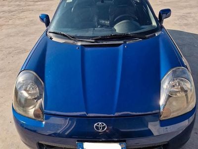 Begagnad Toyota MR2 140 HK (102 kW) 2001 Cab