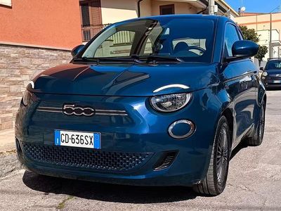 Usata Fiat 500e Icon 86 kW (117 CV) 2020 Blu Berlina