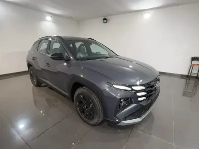 Nuova Hyundai Tucson Blackline 136 CV (100 kW) 2026 Ecotronic gray SUV
