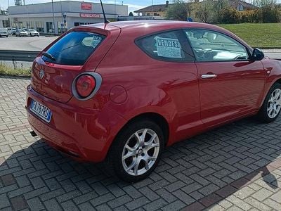 Usata Alfa Romeo MiTo 120 CV (88 kW) 2015 Rosso Utilitaria