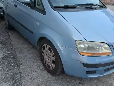 Usata Fiat Idea 70 CV (51 kW) 2005 Monovolume