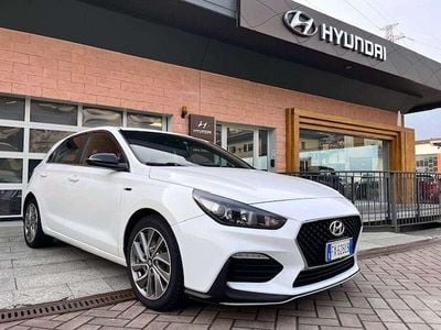 Usata Hyundai i30 N Line 120 CV (88 kW) 2019 Bianco Berlina
