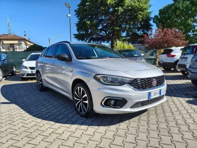 Usata Fiat Tipo Lounge 120 CV (88 kW) 2020 Argento Station wagon