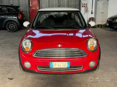 Usata Mini Cooper Chili 120 CV (88 kW) 2008 Rosso Utilitaria