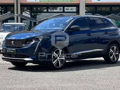 Usata Peugeot 3008 Allure 131 CV (96 kW) 2022 Bluazzurro SUV