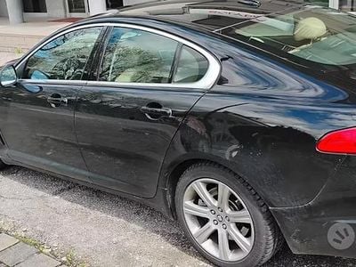 Usata Jaguar XF 207 CV (152 kW) 2009 Nero Berlina