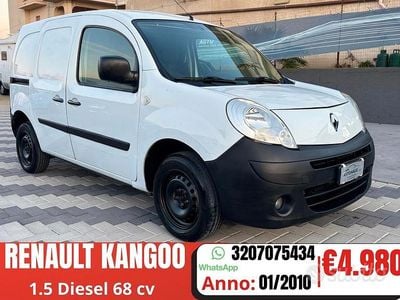 Usata Renault Kangoo 68 CV (50 kW) 2010 Bianco Monovolume