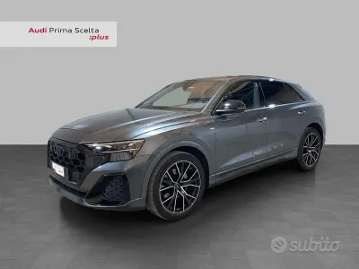 Usata Audi Q8 S-Line 286 CV (210 kW) 2025 Grigio daytona perlato SUV