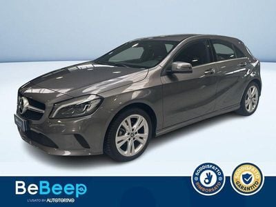 Usata Mercedes A180 109 CV (80 kW) 2017 Grigio metallizzato Berlina