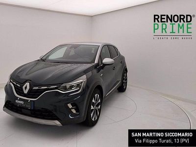 Usata Renault Captur Techno 145 CV (106 kW) 2023 Blu marino SUV