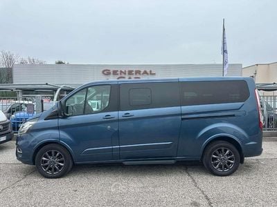 Usata Ford Tourneo Titanium 185 CV (136 kW) 2020 Blu Monovolume