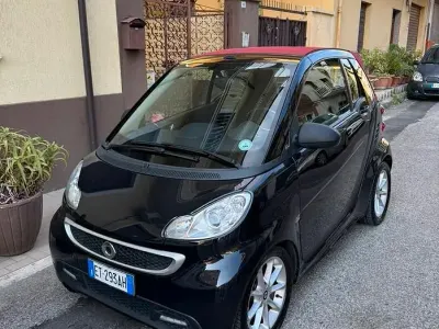 Usata Smart ForTwo Cabrio 54 CV (39 kW) 2013 Nero Cabrio