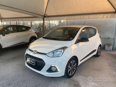 Usata Hyundai i10 Comfort 67 CV (49 kW) 2014 Bianco Utilitaria
