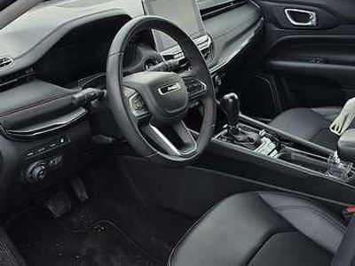 Usata Jeep Compass Trailhawk 179 CV (131 kW) 2022 Argento SUV