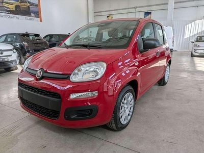 Nuova Fiat Panda Icon 69 CV (50 kW) 2025 Rosso Utilitaria