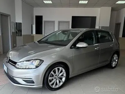 Usata VW Golf VII Executive 116 CV (85 kW) 2018 Grigio Berlina