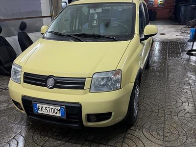 Usata Fiat Panda Climbing 60 CV (44 kW) 2009 Giallo Berlina