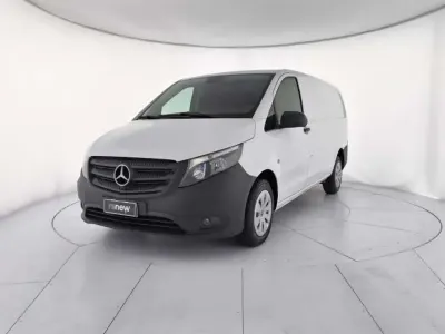 Usata Mercedes Vito 136 CV (100 kW) 2021 Bianco Furgone
