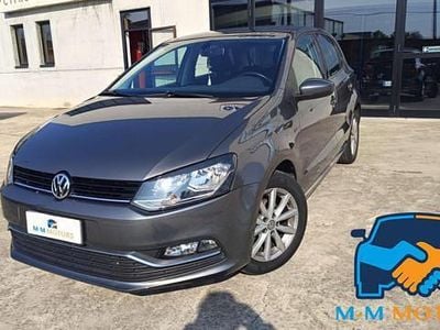 Usata VW Polo LOUNGE 109 CV (80 kW) 2015 Grigio scuro Berlina