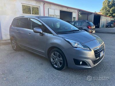 Usata Peugeot 5008 Allure 150 CV (110 kW) 2016 Grigio Monovolume