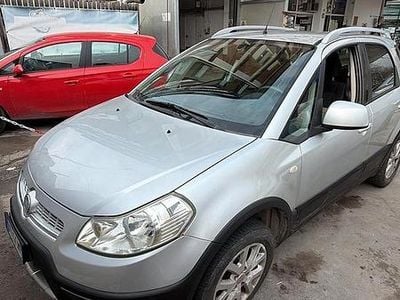 Usata Fiat Sedici 2010 Grigio SUV