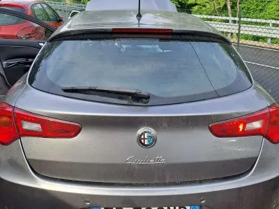 Usata Alfa Romeo Giulietta 105 CV (77 kW) 2013 Utilitaria
