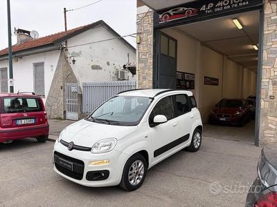 Usata Fiat Panda Lounge 69 CV (50 kW) 2019 Bianco Utilitaria