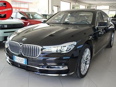 Usata BMW 740 Efficient Dynamics 258 CV (189 kW) 2019 Blu Berlina